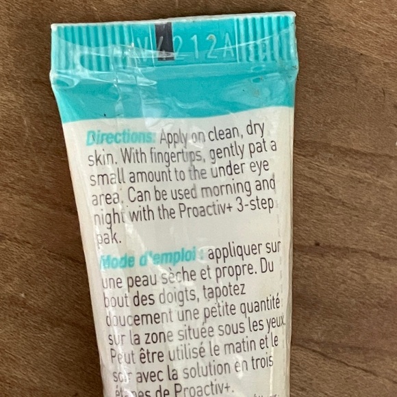 Proactiv+ Eye Brightening Serum - new & sealed - Picture 5 of 8